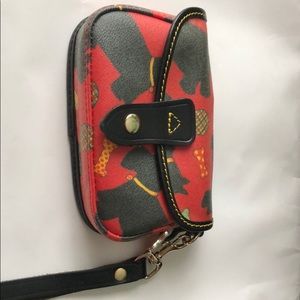 Dooney & Bourke wristlet